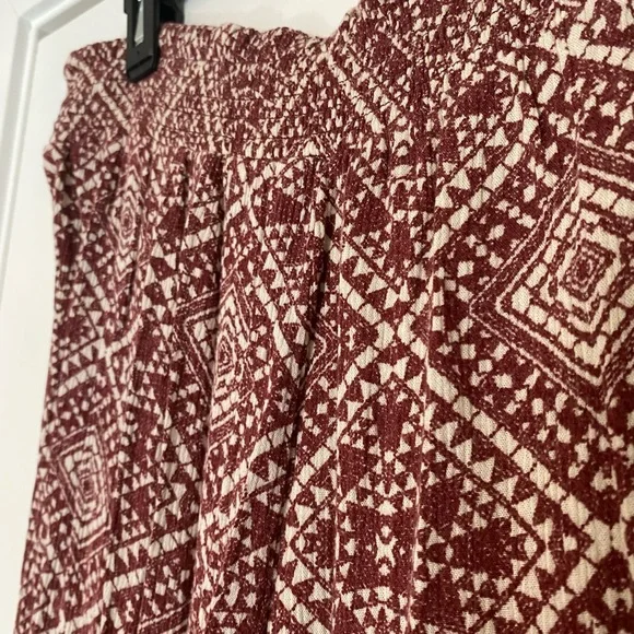 Cato Women's Wide Leg Pants - Burgundy Geometric Ribbed Boho - Picture 9 of 9